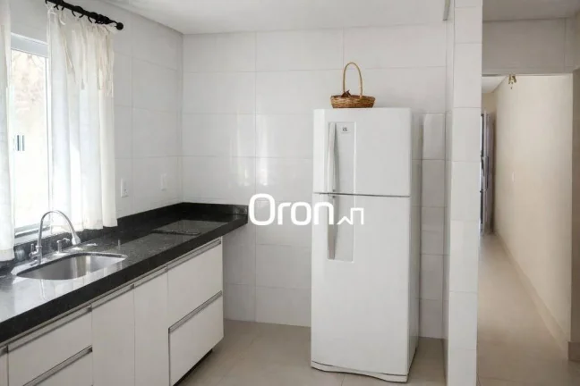 Imagem Casa com 3 dormitórios à venda, 200 m² por R$ 490.000,00 - Jardim Olímpico - Aparecida de Goiânia/GO