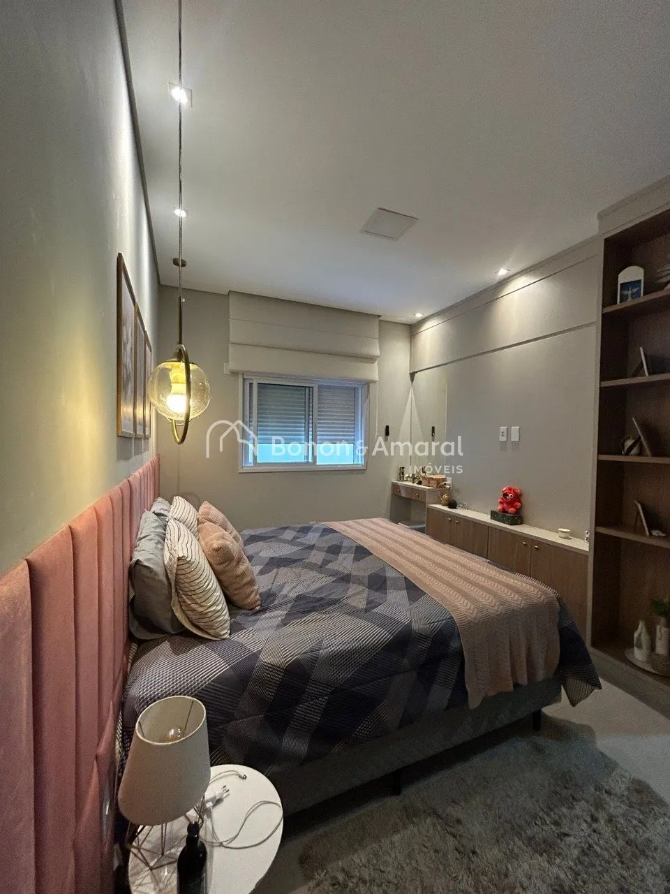 Imagem Casa a venda no Condomínio Royal Garden - Parque Brasil 500