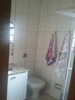Imagem Sobrado à venda na Vila Scarpelli, Santo André-Sp, sobrado com permuta em Santo André