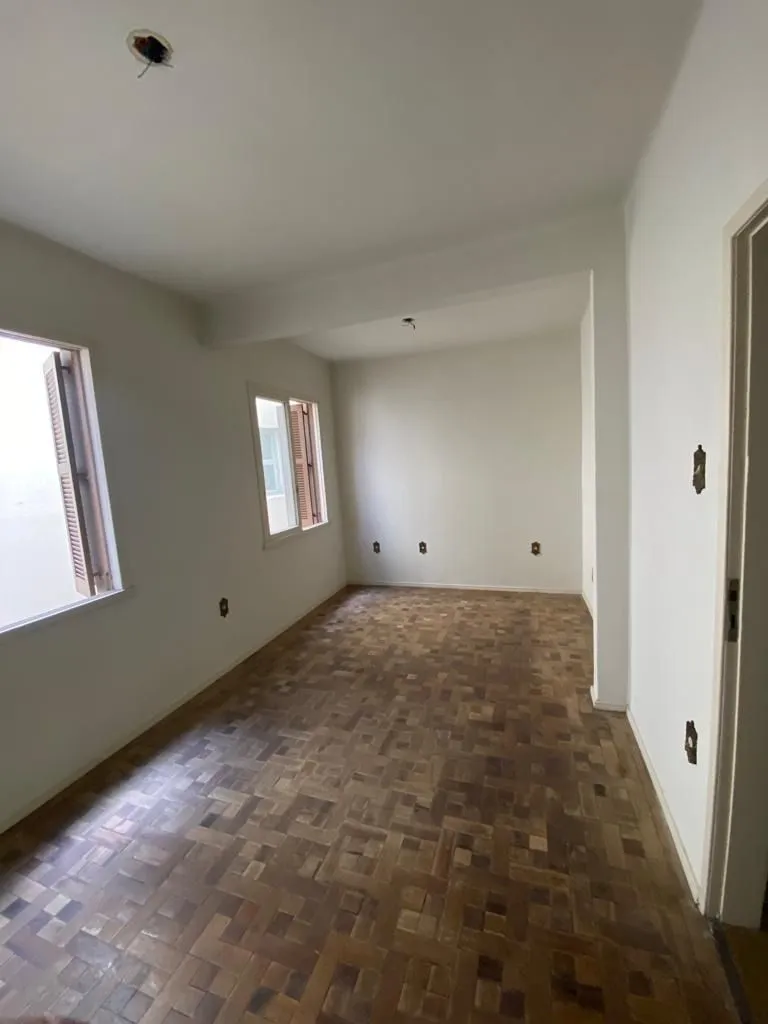 Imagem Apartamento no bairro Floresta - 3 dormitórios