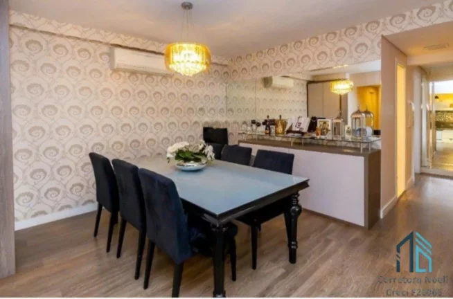 Imagem Apartamento MOBILIADO, 03 quartos c/suíte, 02 vagas no Água Verde em Curitiba PR