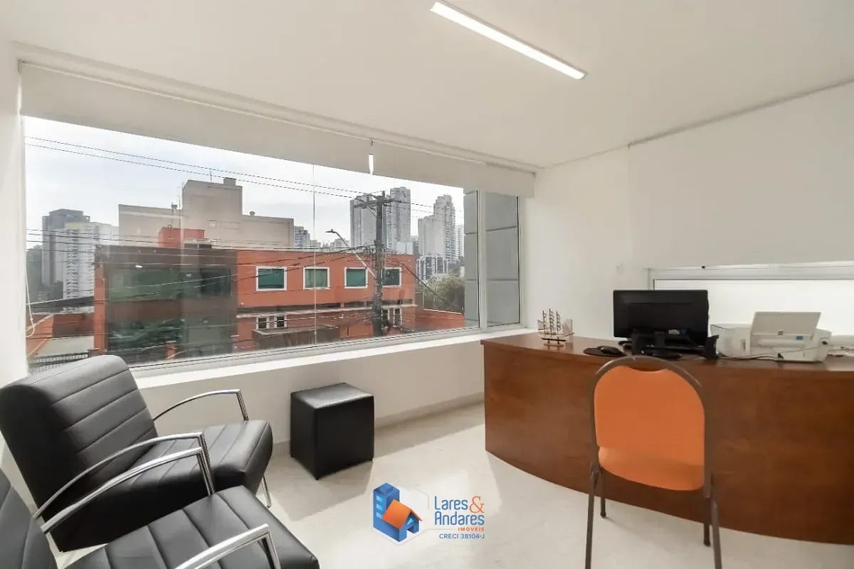 Imagem Casa comercial para venda em Vila Andrade, 760m²