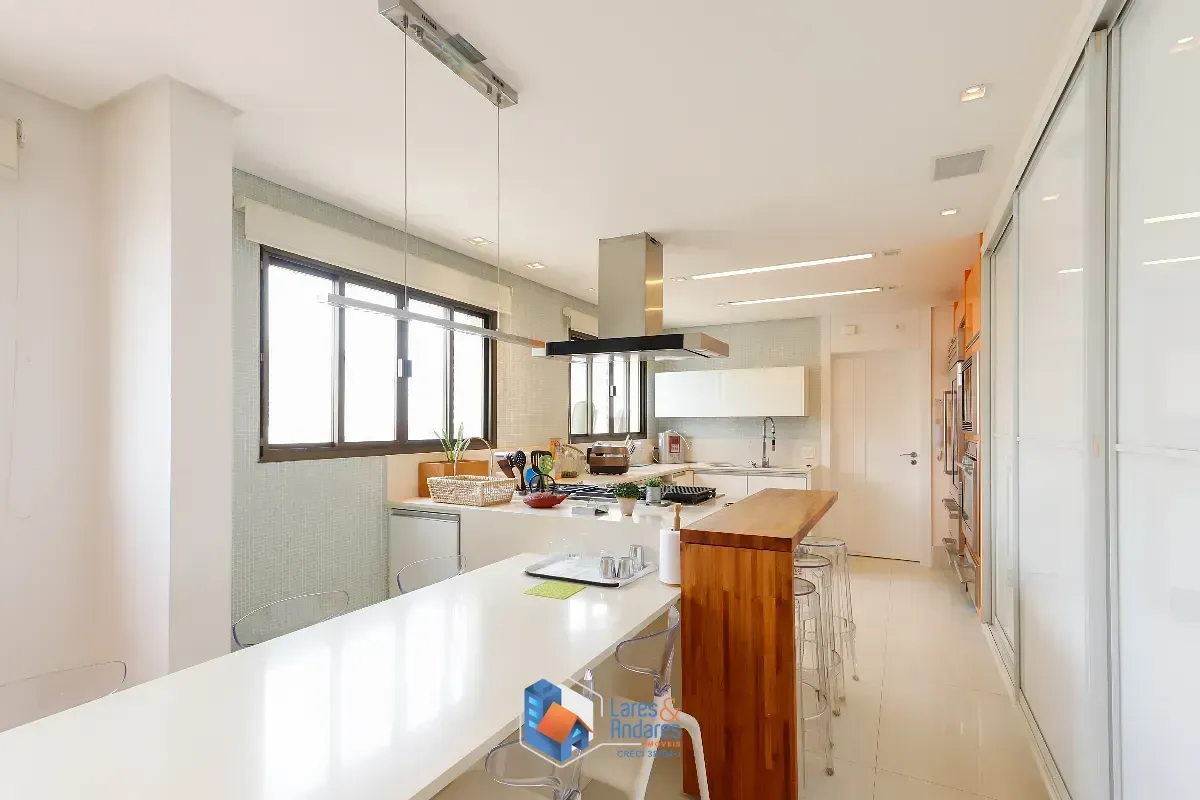 Imagem Apartamento para venda em Santa Cecília com 4 quartos, sendo 3 suítes, 320m²