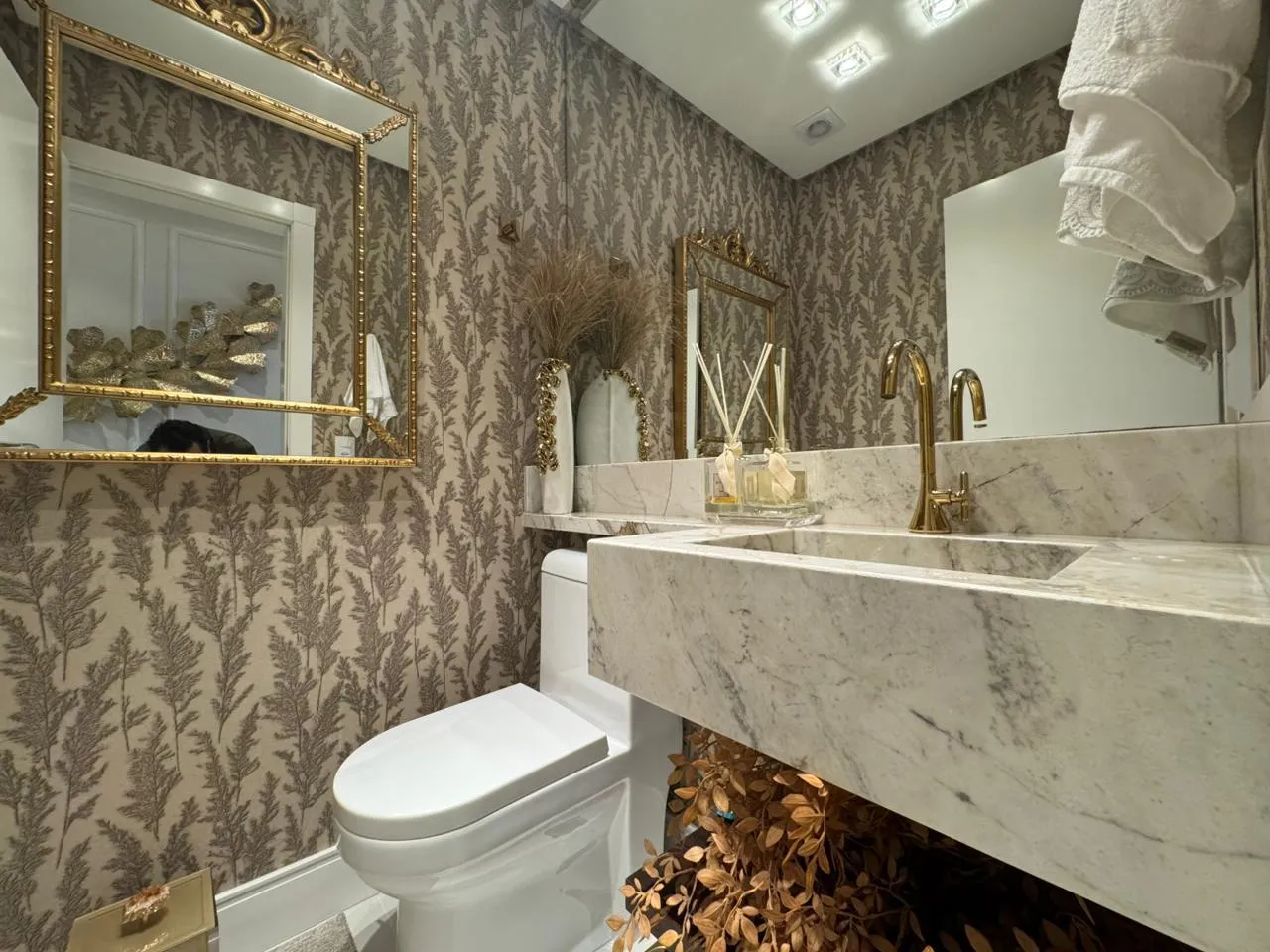Imagem Apartamento à venda com 142m2 por R$ 3.500.000,00