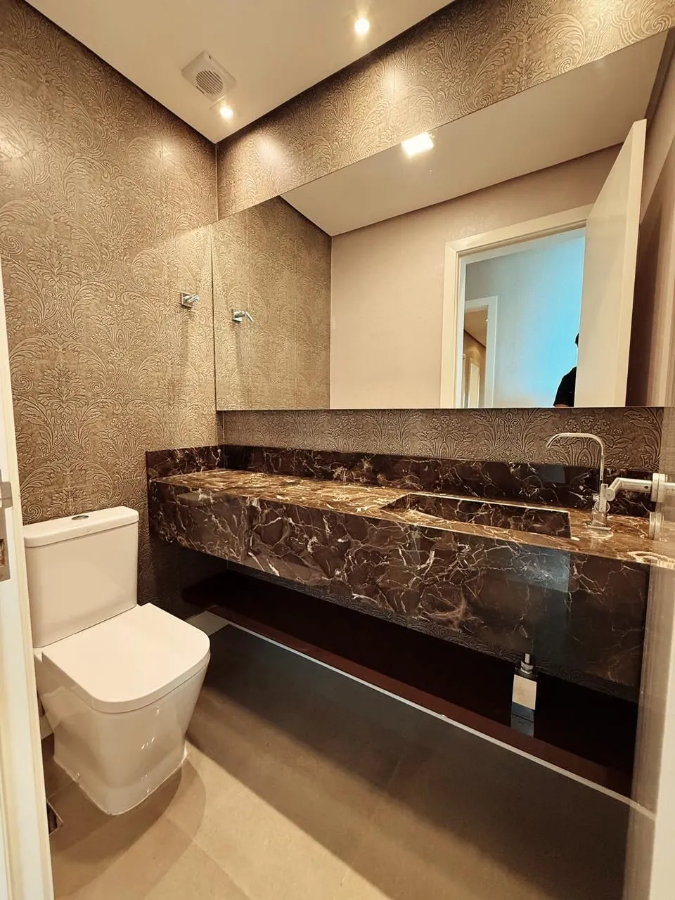 Imagem Casa à venda em Torres, com 2 quartos, 284860m2