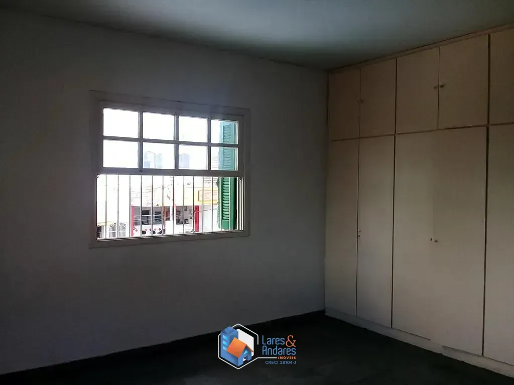 Imagem Sobrado para venda em Vila Mazzei com 7 quartos, 324m²