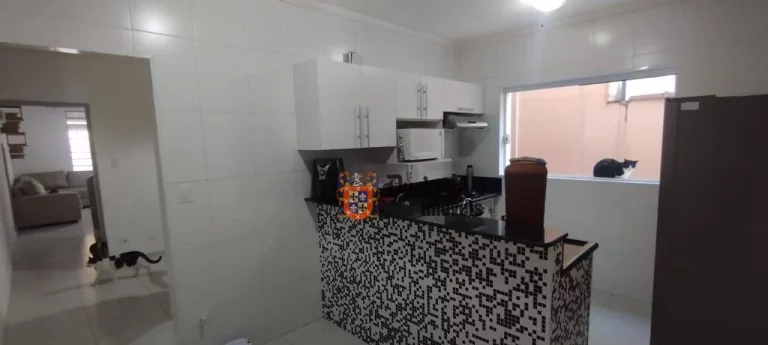 Imagem Sobrado com 4 dormitórios à venda por R$ 480.000,00 - Centro - Taubaté/SP
