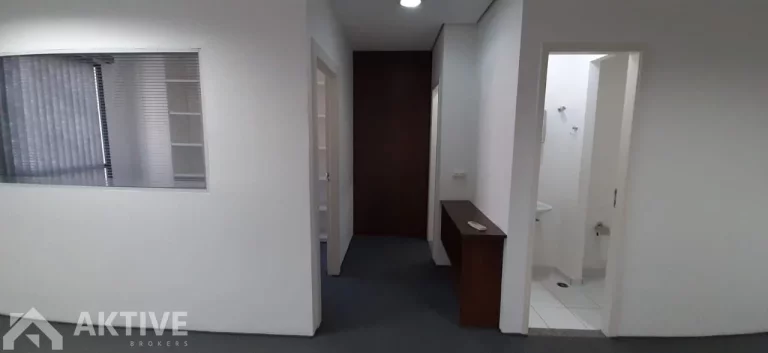 Imagem Sala Comercial em Alphaville - Barueri, SP