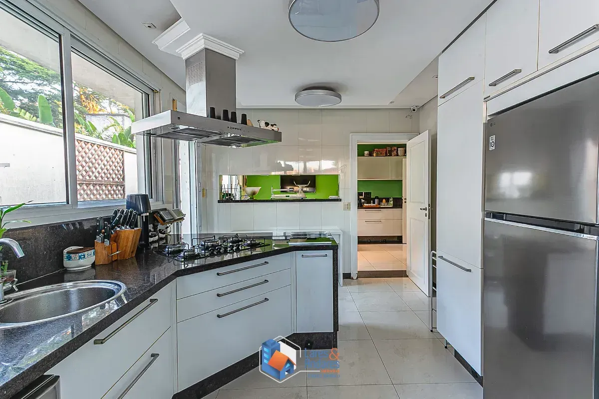 Imagem Casa para venda em Brooklin Paulista com 6 quartos, sendo 6 suítes, 800m²