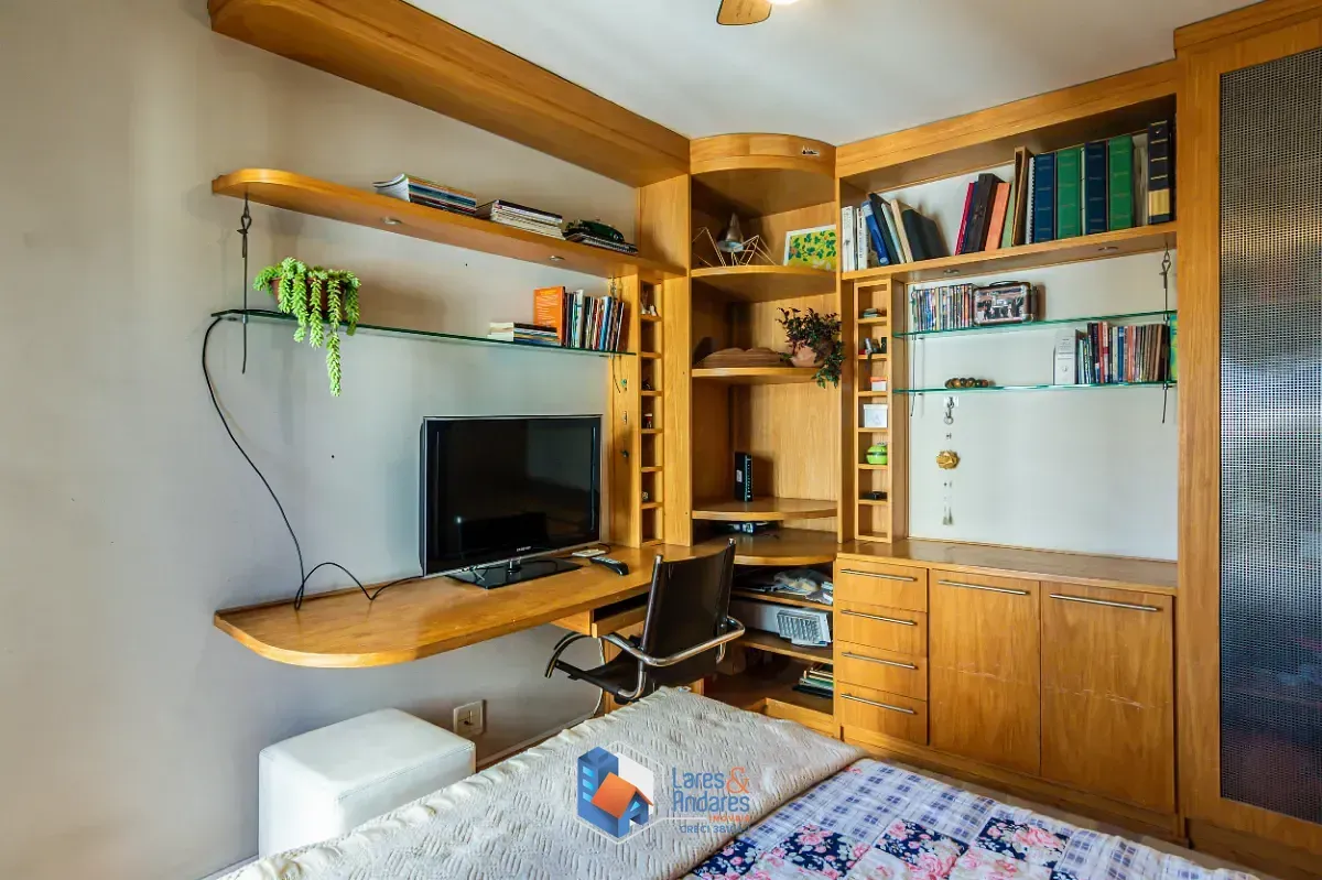 Imagem Apartamento para venda em Vila Morumbi com 4 quartos, sendo 3 suítes, 211m²