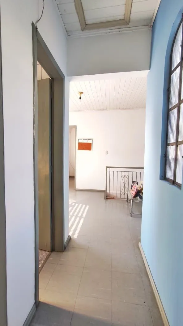 Imagem Casa com 170m², 3 dorm. no bairro Jardim Itu Sabará em Porto Alegre