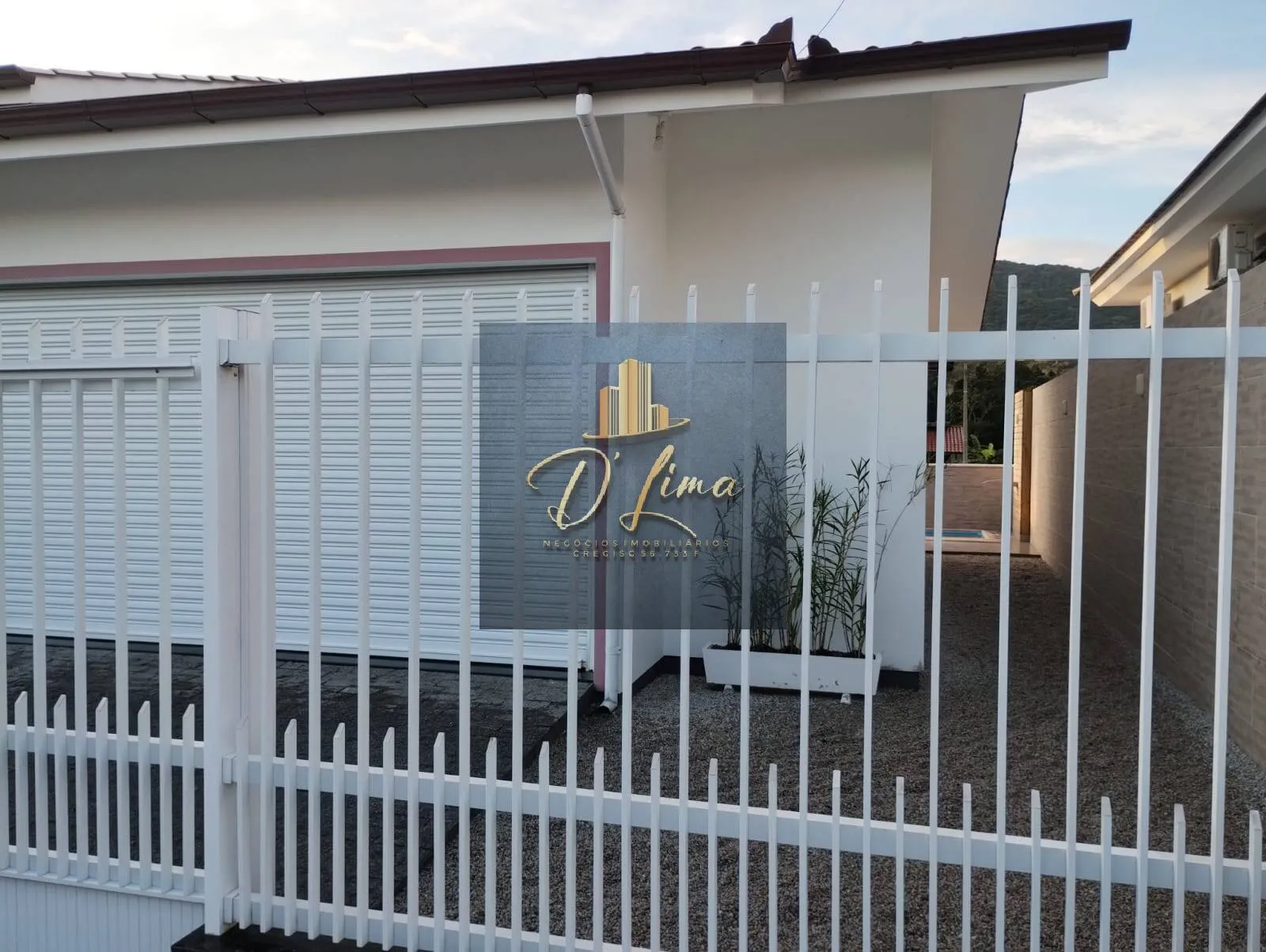 Imagem Casa com 3 quartos, 1 suite à venda em Governador Celso Ramos