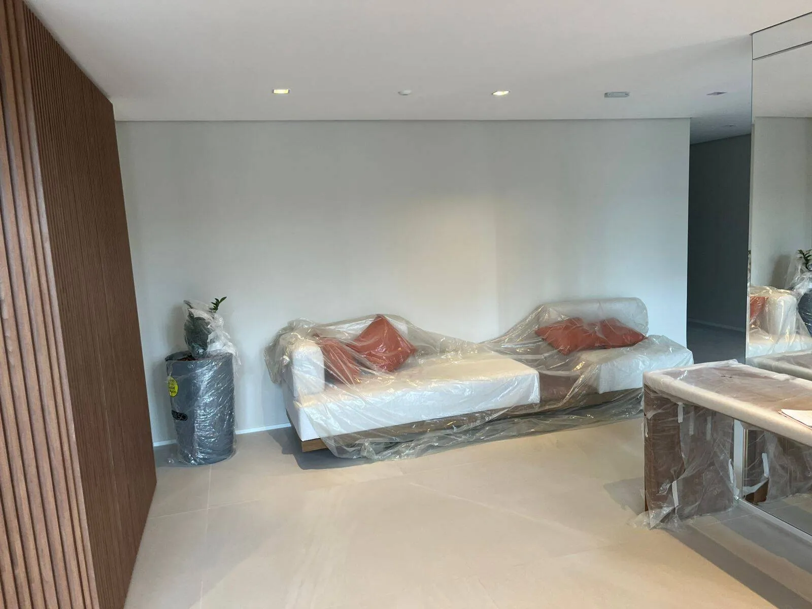 Imagem Apartamento Água Branca - 188M², 4 Dorms, 2 Suítes, 2 Vagas, Próximo Metrô.