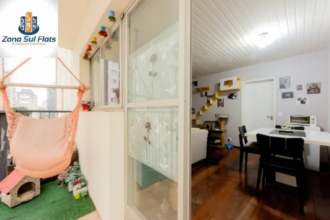 Imagem Apartamento à Venda em Pinheiros Com 3 Dormitórios Sendo 1 Suíte e 1 Vaga