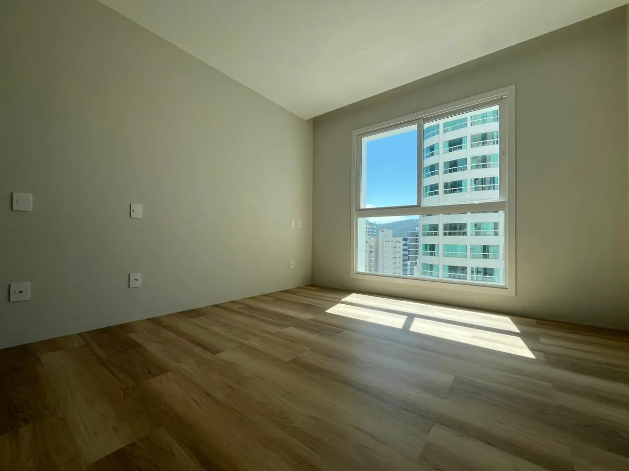 Imagem Apartamento com vista para o mar à venda com 151.28m2 por R$ 5.460.000,00
