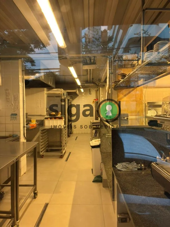 Imagem Casa assobradada no Itaim Bibi, com 200m² para Locação Comercial