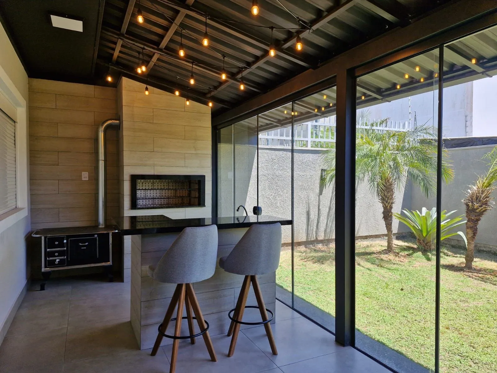 Imagem EXCELENTE CASA SEMIBOMILIADA NOVA À VENDA - Rua das Magnólias, | Gravataí