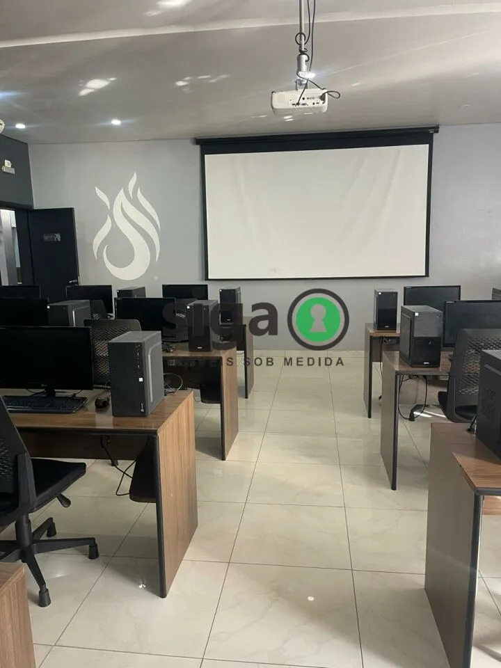 Imagem Prédio Comercial na Chácara St Antonio para locação, 660m², 8 salas, 18 vgs garagem