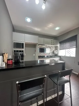 Imagem Casa duplex com quadra esportiva e piscina , disponível para locação, no conjunto 31 de março, no bairro Japiim , semi-mobiliada