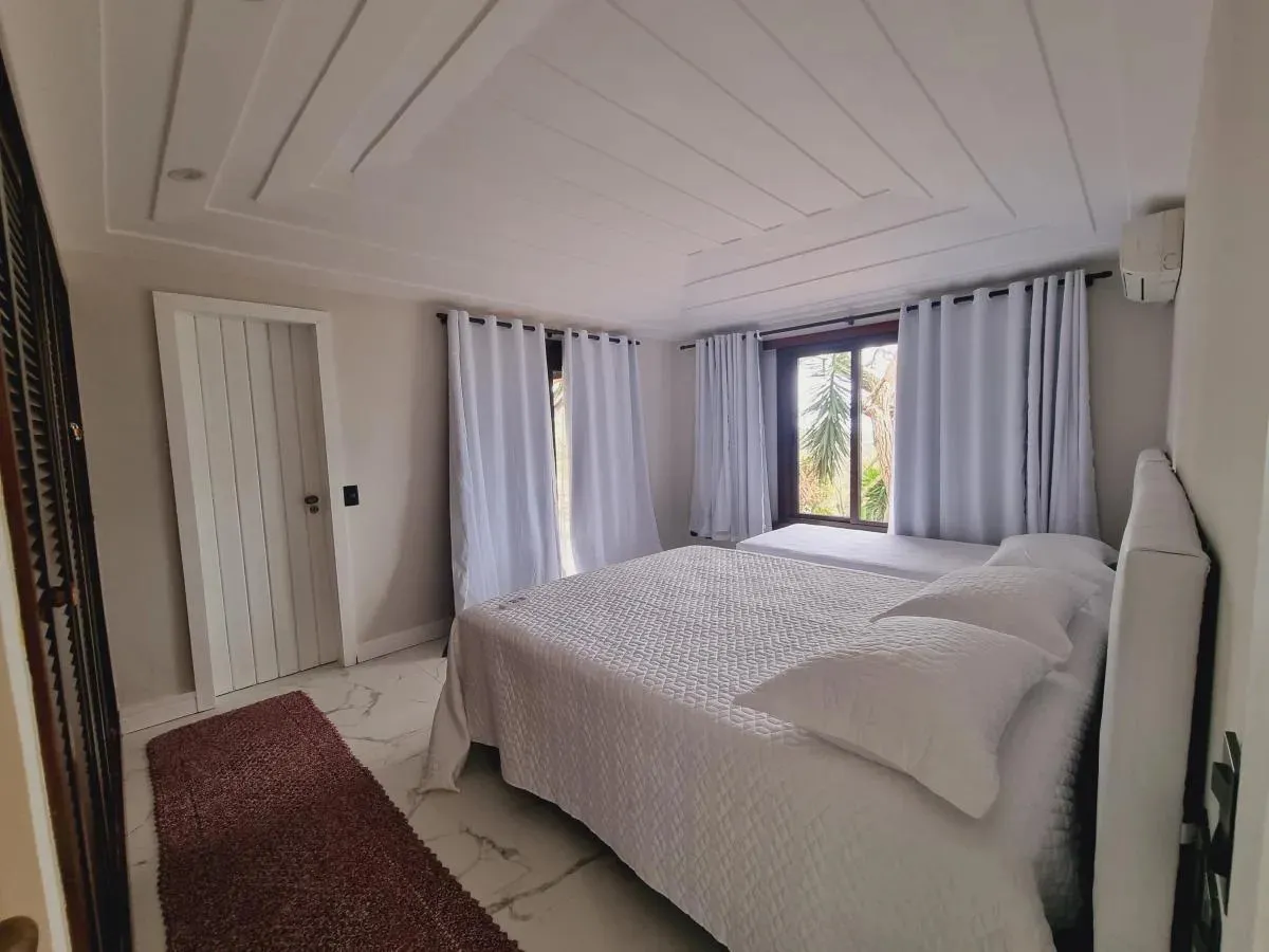 Imagem Casa para Venda em Armação dos Búzios / RJ no bairro Ferradura