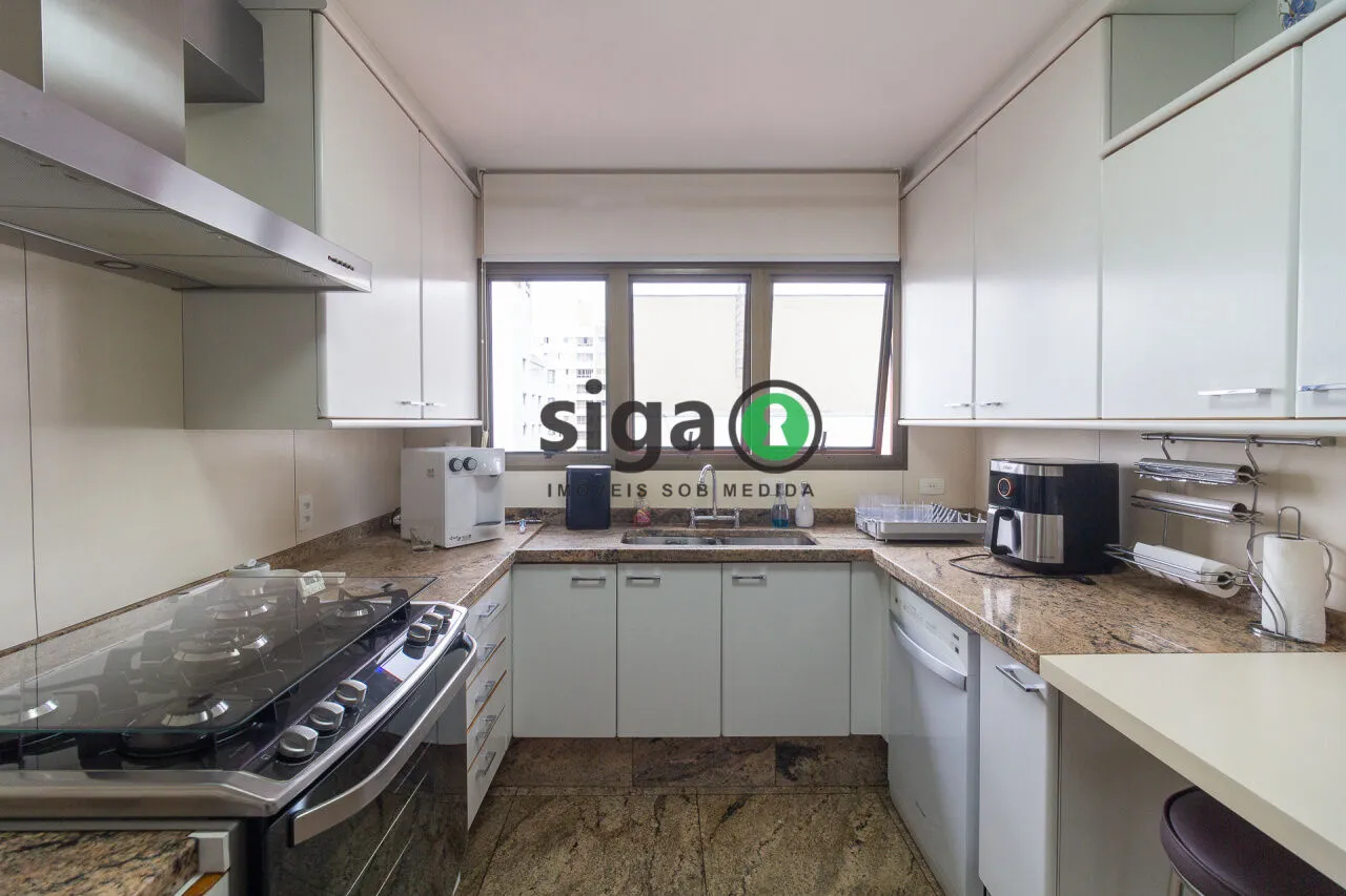 Imagem Apartamento de 272m² com 5 Quartos à Venda em Campo Belo!