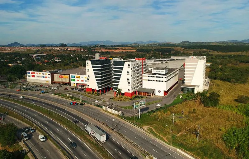 Imagem Sala Comercial para Locação em Itaboraí, Três Pontes, 1 banheiro, 1 vaga