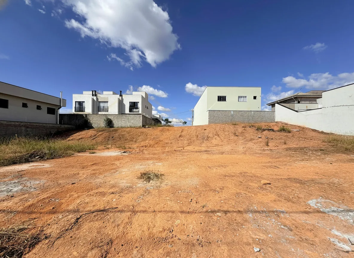 Imagem Terreno 250 m² à venda em Jardins de Florença, Poços de Caldas