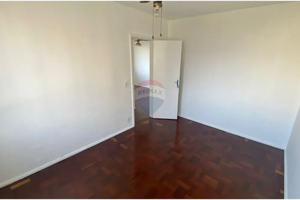 Imagem Apê Acolhedor com 2 Quartos na Praça Seca!
