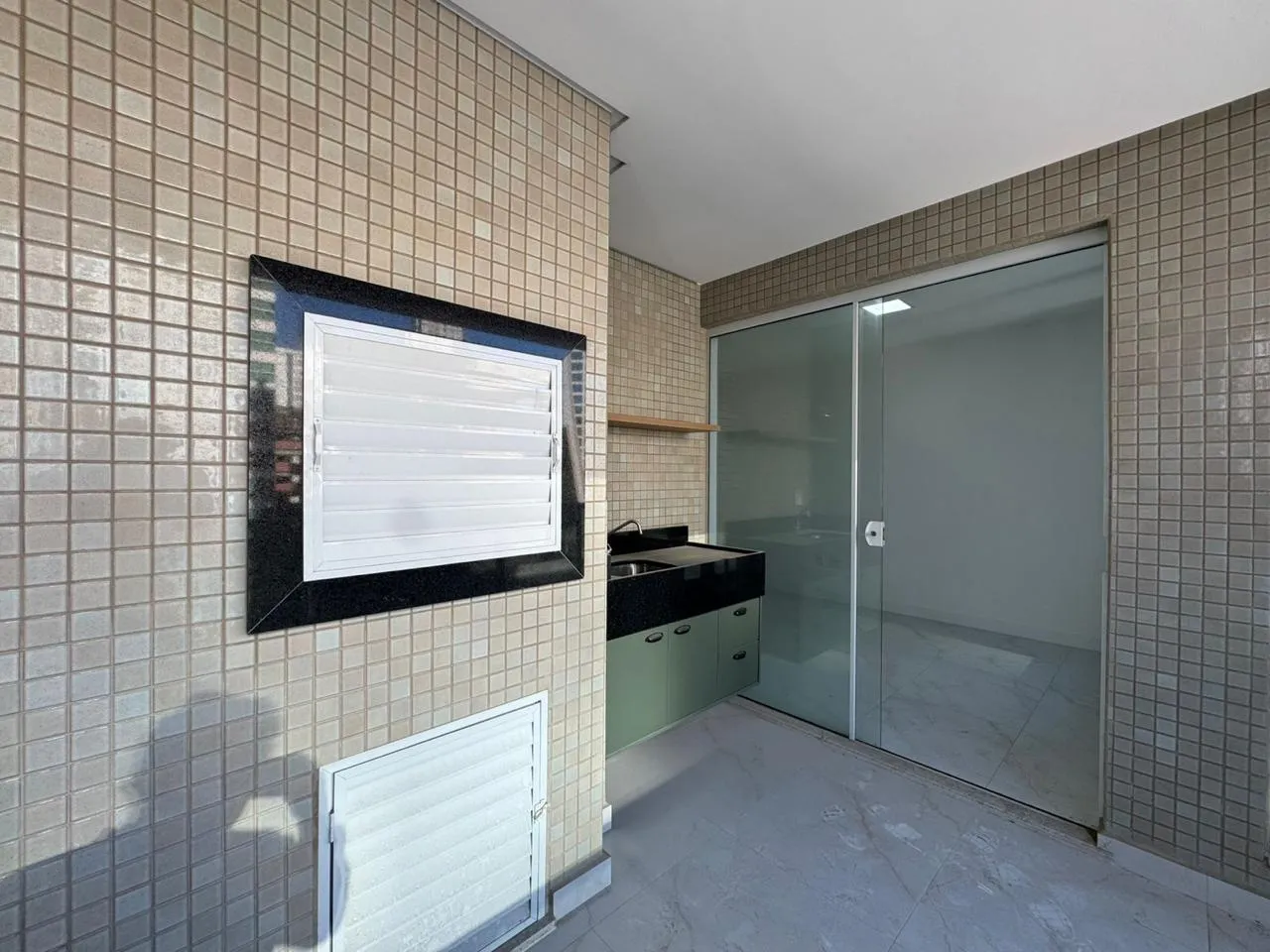 Imagem Apartamento com vista para o mar à venda com 70m2 por R$ 950.000,00