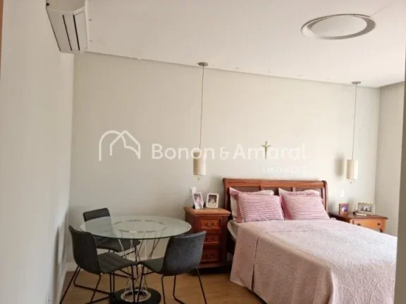Imagem Este belo sobrado de 346m² é ideal para quem valoriza conforto e elegância. Conta com salas de es...