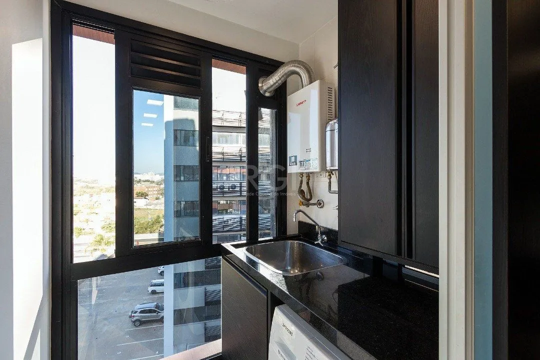 Imagem Apartamento | 2 Dormitórios | 1 Suíte | 1 Vaga | Bairro Cristal | Porteira Fechada
