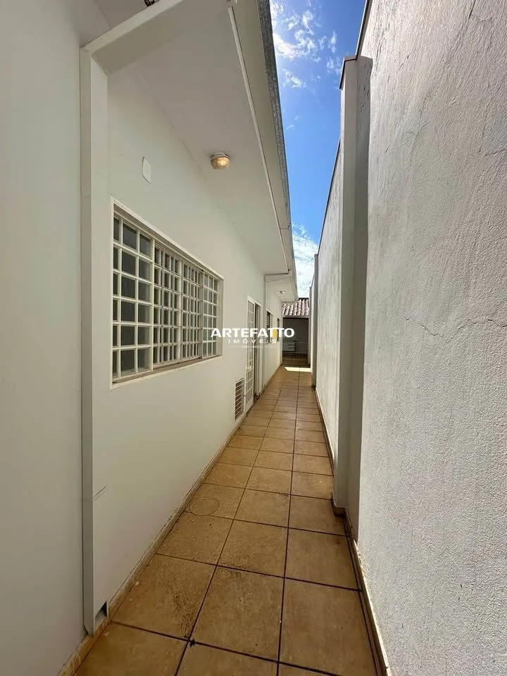 Imagem Casa com 3 dormitórios no bairro Colina do Espraiado