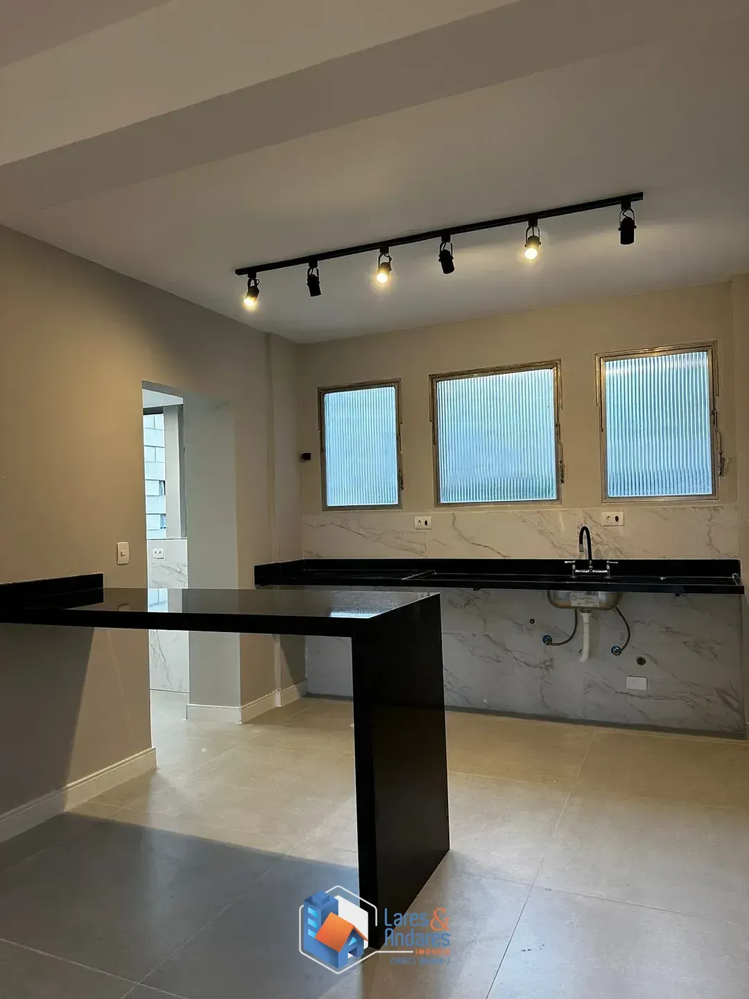 Imagem Apartamento para venda em Jardim Paulista com 3 quartos, sendo 2 suítes, 100m²