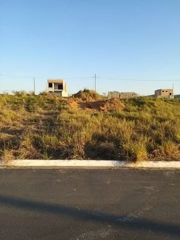 Imagem Terreno à venda 150M², Areao, Taubaté - SP