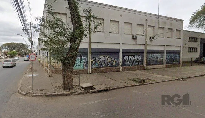 Imagem MÁFFER IMÓVEIS ALUGA - PRÉDIO COMERCIAL DE ESQUINA Av. Voluntários da Pátria x Rua Paraíba | Bairro Floresta - Porto Alegre/RS