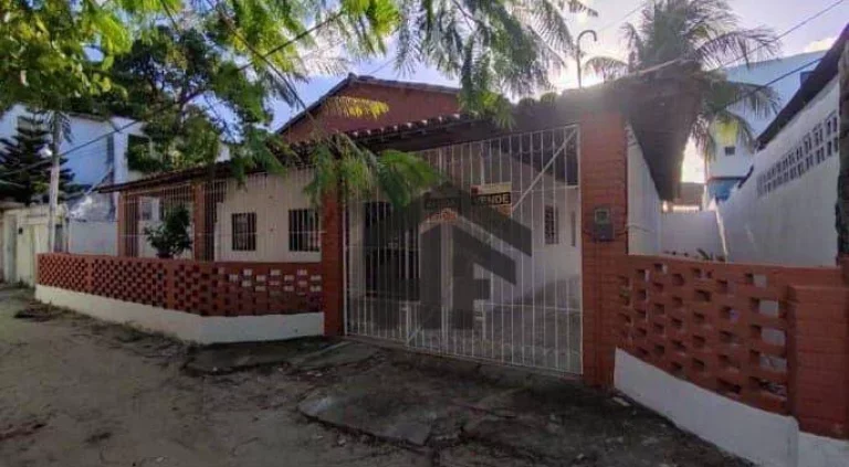Imagem Casa de 200m² para alugar ou vender, com 3 quartos (2 suítes), localizada em Rio Doce, Olinda - Pernambuco