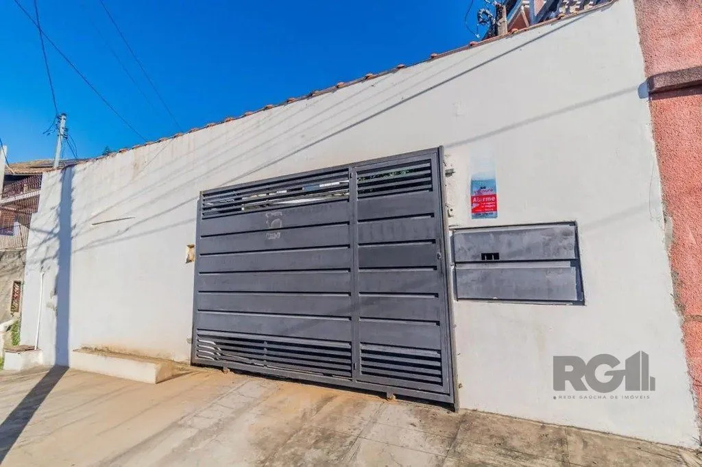 Imagem Casa com 3 dormitórios no bairro Cascata, Porto Alegre