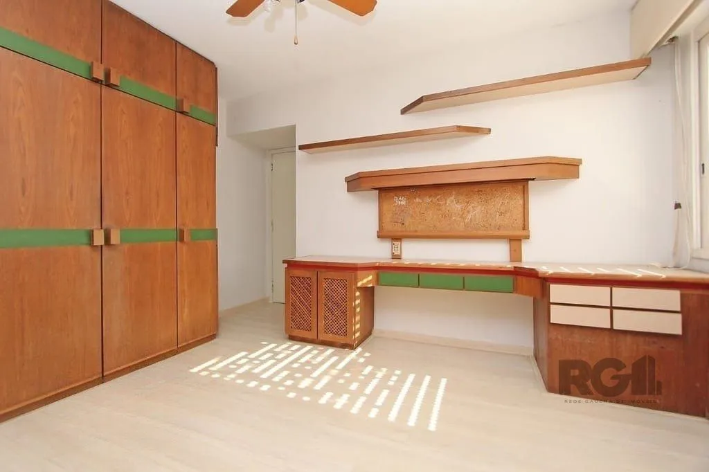 Imagem Excelente apartamento de 148m² com 3 dormitórios e 2 vagas.
