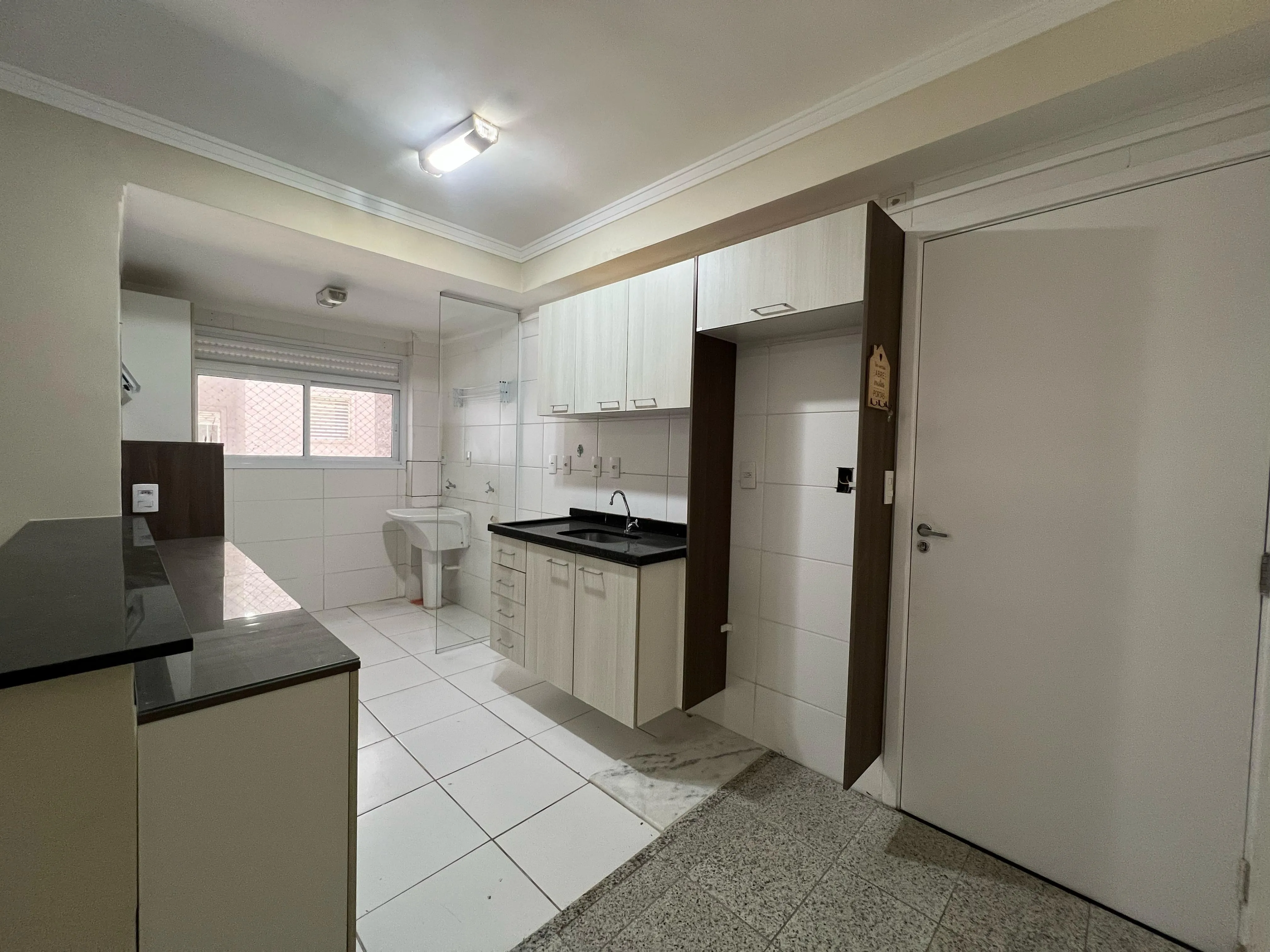 Imagem Conforto, lazer e localização privilegiada no Alpha Club Residencial, 3 dormitórios com suíte e sacada gourmet