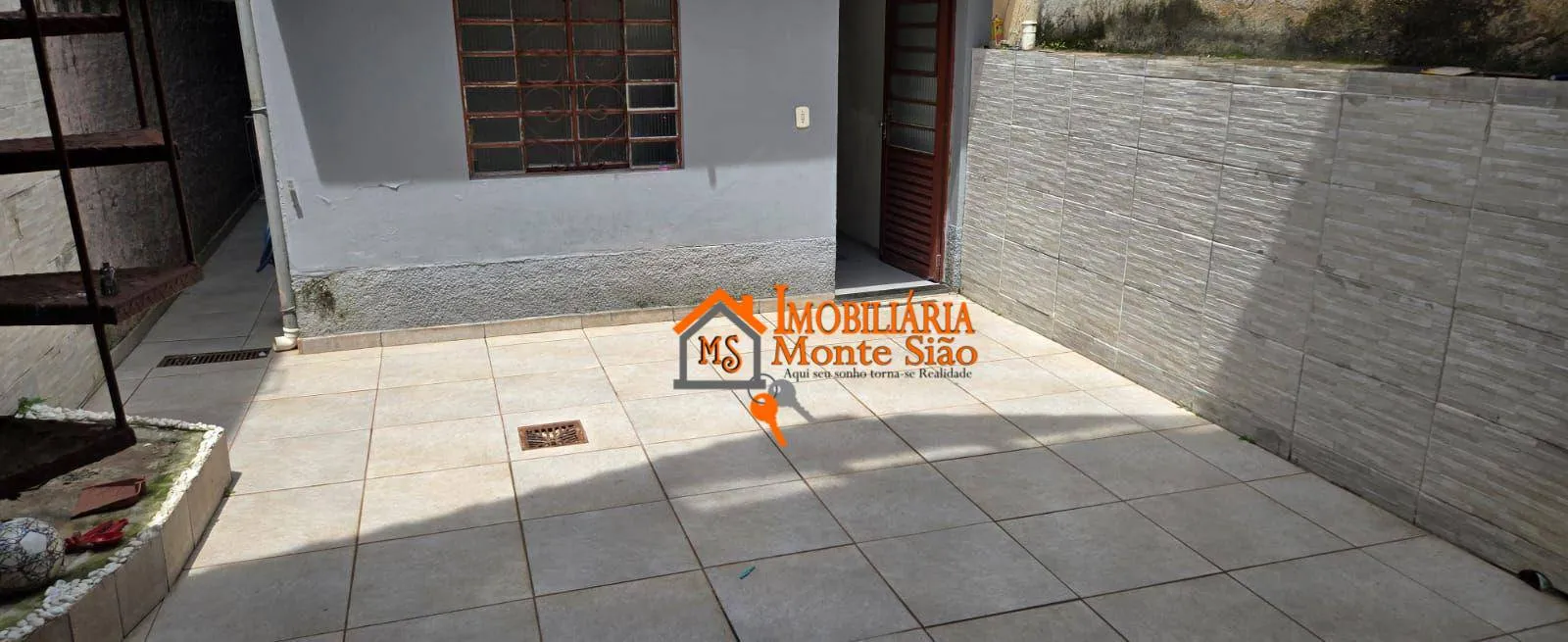 Imagem Sobrado com 3 dormitórios à venda, 200 m² por R$ 670.000,00 - Parque Continental I - Guarulhos/SP