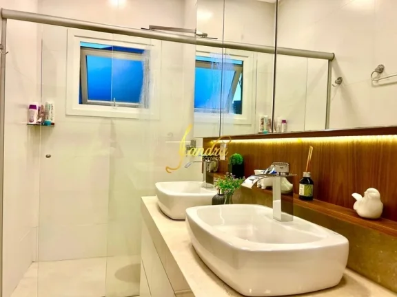 Imagem Excelente casa 4 suítes, piscina.