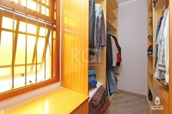 Imagem Excelente casa de 189m² com 3 dormitórios.