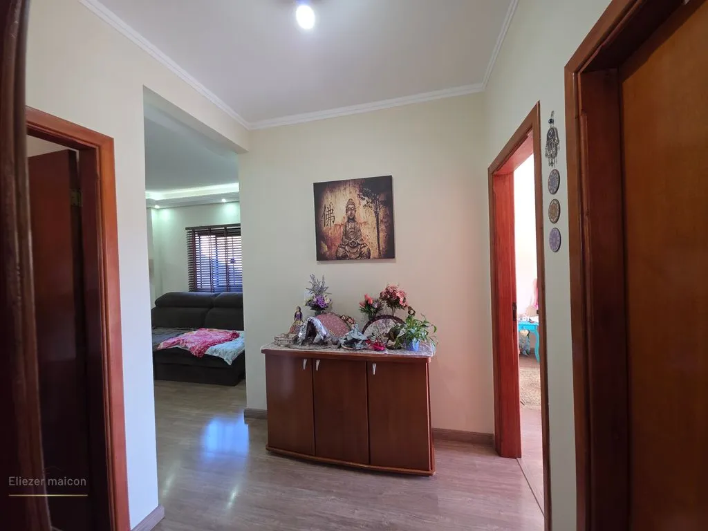 Imagem Apartamento de 3 quartos a venda bairro Jardim Quissisana em Poços de Caldas MG