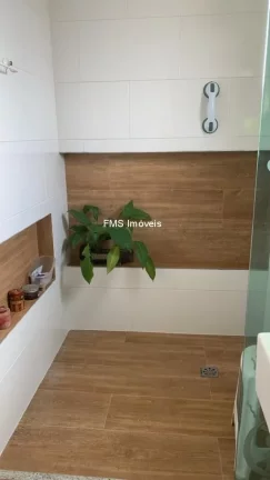 Imagem Apartamento em Moema, São Paulo-SP: 4 quartos, 4 suítes, 6 banheiros, 4 vagas, 358m². Venha conferir!