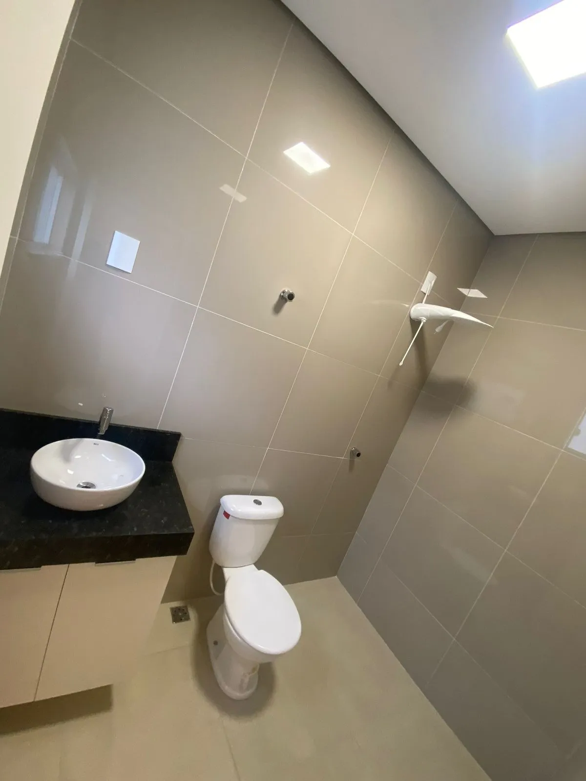 Imagem Casa Residencial no Condomínio Jardim Residencial Helena Maria