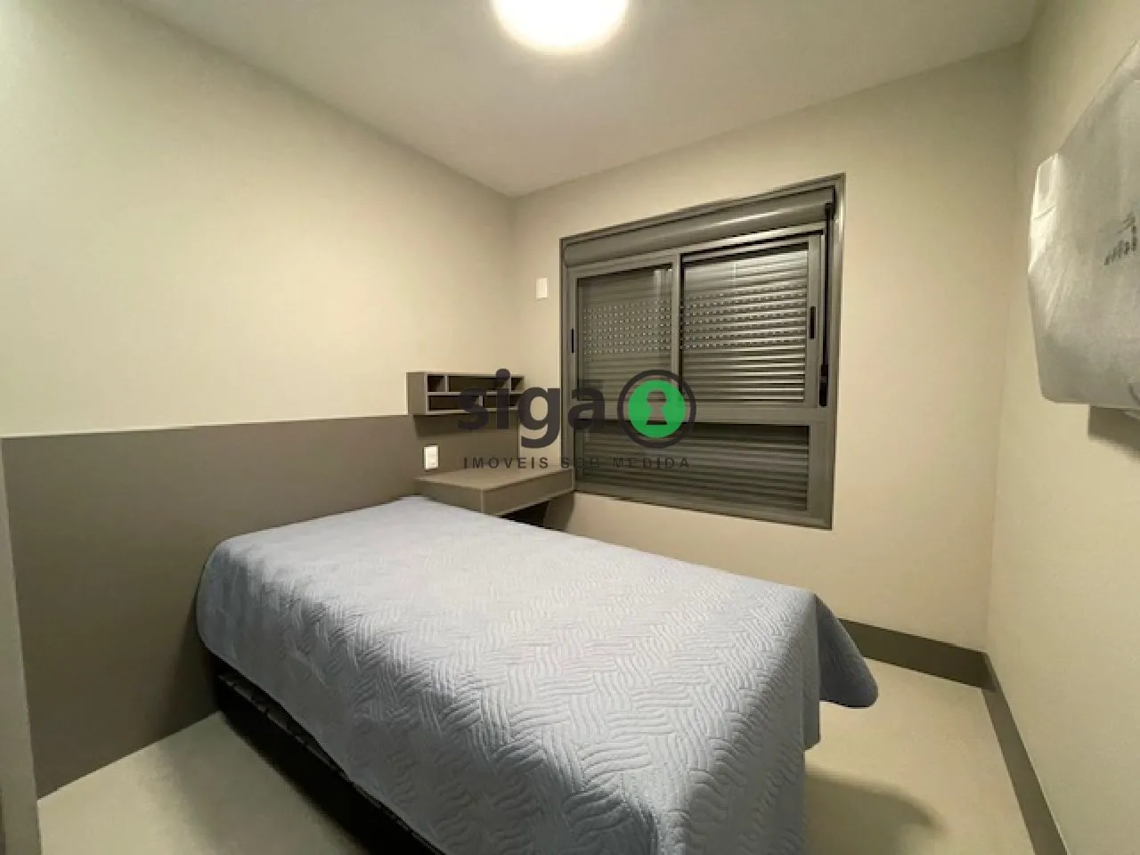 Imagem Apartamento mobiliado para VENDA com 2 dorms, sendo 1 suite, 1 vg com vista eterna para o Jd Europa