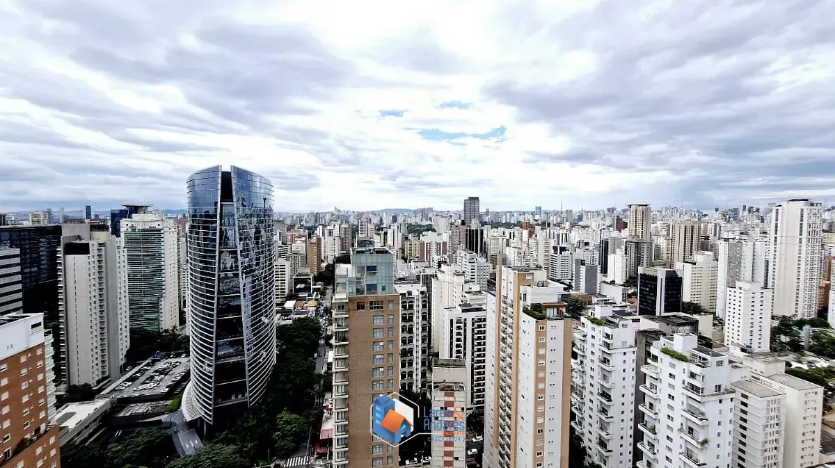 Imagem Apartamento para venda em Itaim Bibi com 3 quartos, sendo 3 suítes, 189m²