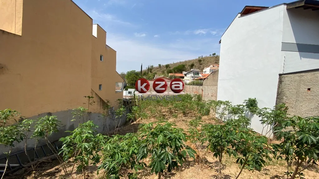 Foto do imóvel Terreno à venda em Valinhos-SP, no bairro Loteamento Residencial Água Nova com 305,00 m² de área.
