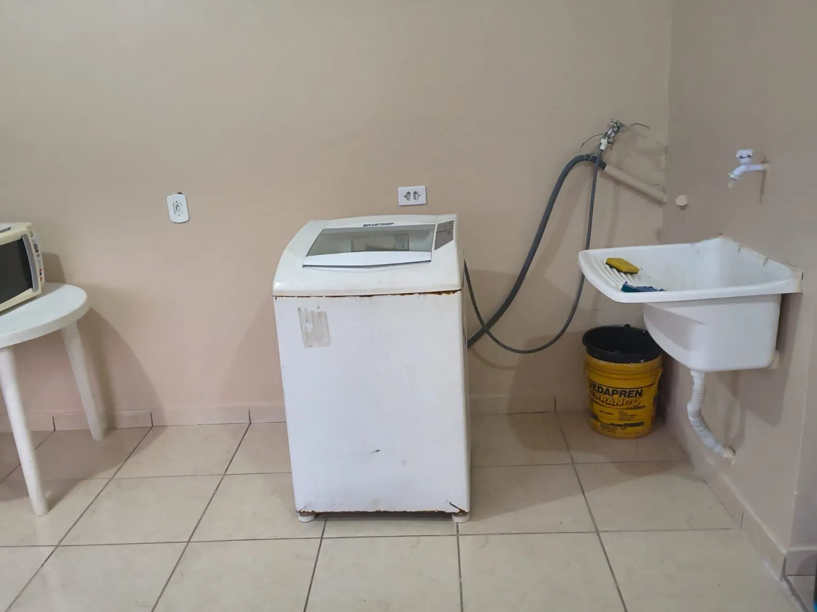 Imagem Casa com 2 vagas de garagem para carros pequenos