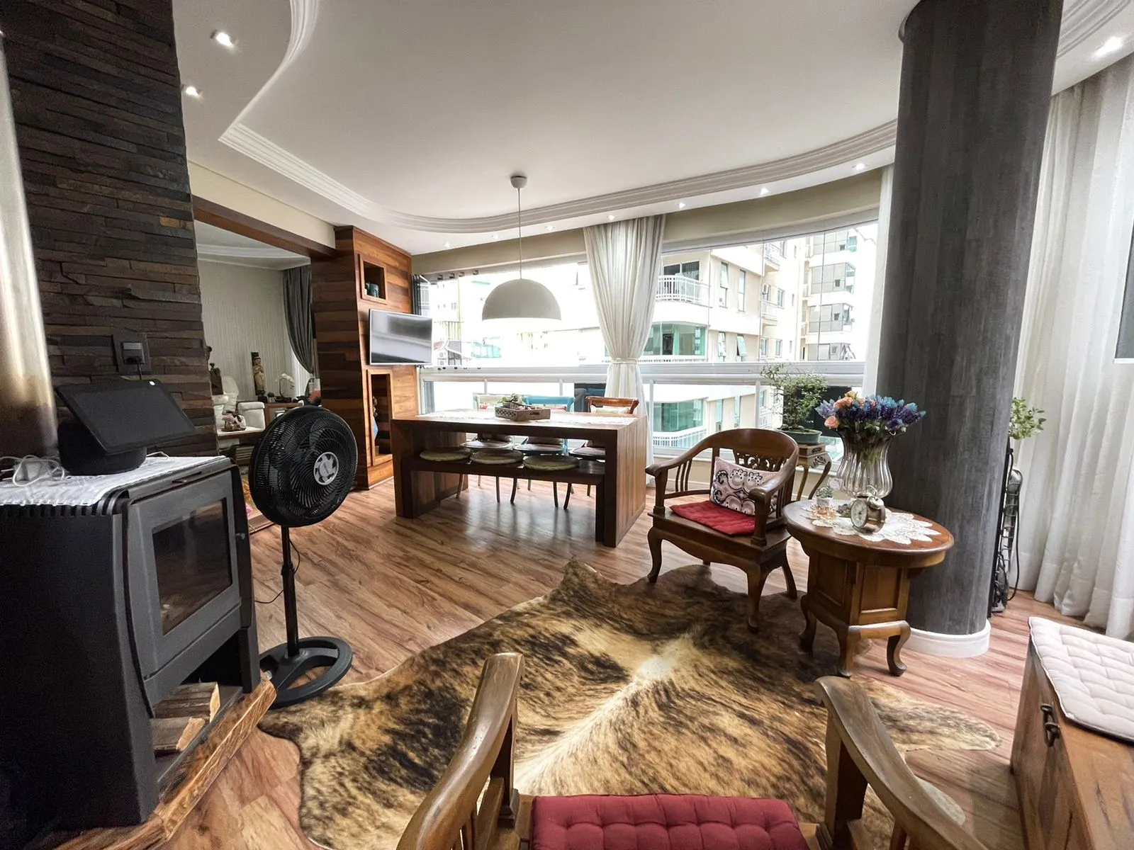Imagem Apartamento com vista para o mar à venda com 129m2 por R$ 1.490.000,00